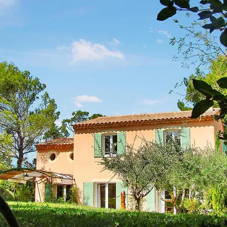 Le Saint Benoit 8 *